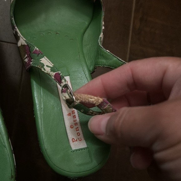 Butterfly platforms - Picture 4 of 5